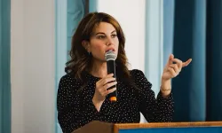 Monica Lewinsky, İstanbul'da siber zorbalık konusuna dikkat çekti