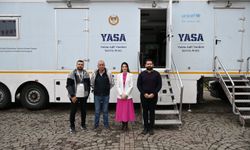 "Yasa tırı" depremden etkilenen illerde vatandaşlara hukuki hizmet veriyor