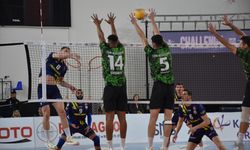 Voleybol: SMS Grup Efeler Ligi