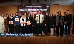 Konya Büyükşehir eğitim birimleriyle genç zihinleri bir araya getiriyor