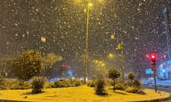 Mardin'de kar nedeniyle eğitime yarın ara verildi