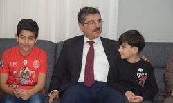 Milletvekili Ferhat Nasıroğlu'ndan Sahur Ziyareti