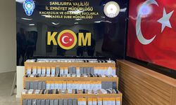 Şanlıurfa'da gümrük kaçağı 345 cep telefonu ele geçirildi