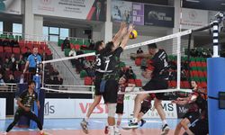 Voleybol: SMS Grup Efeler Ligi