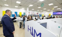 Başkan Tugay’dan HİM personeline ziyaret