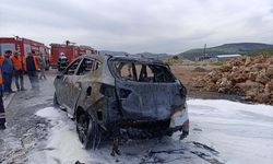 Gaziantep'te seyir halindeki otomobil yandı
