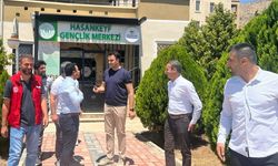 Hasankeyf Kaymakamı İmrak, hizmete açılacak gençlik merkezinde incelemelerde bulundu