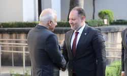 KKTC Cumhuriyet Meclisi Başkanı Öztürkler, Diyarbakır Valiliğini ziyaretinde konuştu: