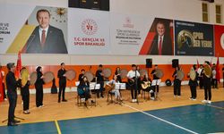 Midyat'ta 19 Mayıs Atatürk'ü Anma, Gençlik ve Spor Bayramı kutlandı