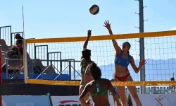 Ören'de play voleybol nefes kesti