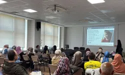 Sakarya'da ebeveyn-çocuk ilişkisi konuşuldu
