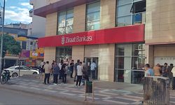 Şanlıurfa'da banka müdürüne bıçak çekerek para çalmaya çalışan kişi yakalandı