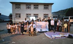 Şırnak'ta 95 öğrenci için açık hava sinema etkinliği düzenlendi