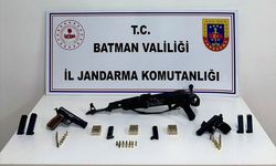 Batman'da attığı çuvalda silah çıkan zanlı tutuklandı
