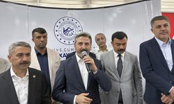 Çalışma ve Sosyal Güvenlik Bakan Yardımcısı Aydın, Kahta'daki bayramlaşma töreninde konuştu: