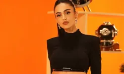Elif Buse Doğan şarkılarını yeniden yorumladı