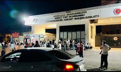 GÜNCELLEME 2 - Diyarbakır'da 13 katlı binada çıkan yangında 2'si çocuk 3 kişi hayatını kaybetti