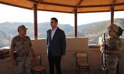 Hasankeyf Kaymakamı İmrak jandarma ve vatandaşların bayramını kutladı