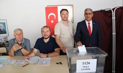 Kilis Muhtarlar Derneği Başkanlığı'na yeniden Karakuş seçildi