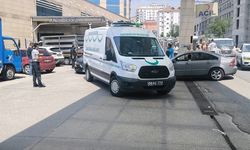 Siirt'te otomobil ile kamyonun çarpıştığı kazada ölenlerin sayısı 2'ye yükseldi