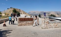 Adıyaman'da Karakuş Tümülüsü'ndeki 'kraliçe mezarları' gün yüzüne çıkarılacak