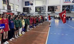 Anadolu Yıldızlar Ligi hentbol yarı final müsabakaları Şırnak'ta başladı