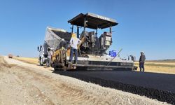 Beşiri'de Eskihamur Çamlıtepe Yolu Yenilendi