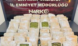 Batman'da Çimento Yüklü Tırda 27 Kg Zehir Yakalandı!