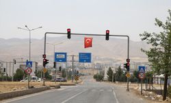 Siirt'in Kurtalan ilçesinde kavurucu sıcaklar hayatı olumsuz etkiliyor