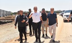 Vali Canalp yapımı süren çevreyolunu inceledi