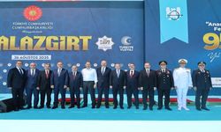 Batman Valisi Malazgirt'te Kutlamalara Katıldı
