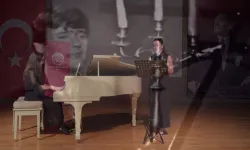 Ferdi Özbeğen'e 84. yaş gününde TEV'den anlamlı düet