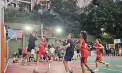 Gölcük'te rekor katılımlı sokak basketbolu turnuvası sona erdi