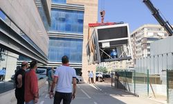 Siirt Eğitim ve Araştırma Hastanesi'nde arızalanan bazı klimalar onarılıyor