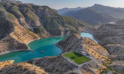 Şırnaklı gençlerin tarladan baraj gölü manzaralı stada uzanan futbol öyküsü