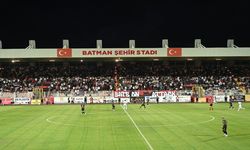 Batman’da Tribünler Zafer Saatini Bekliyor