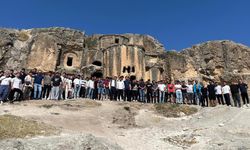 Batmanlı Gençler Kardeşlik Kampında Buluştu