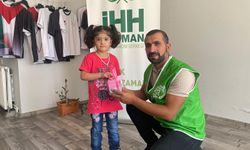 Batmanlı Minik Ahsen'den Gazze'ye Anlamlı Bağış