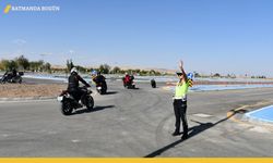 Batman'da Motosiklet Sürücülerine Güvenli Sürüş Eğitimi
