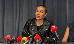 İrem Derici Mahalle Mahalle Gezecek