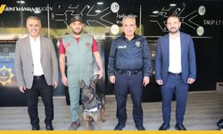 AK Parti Batman İl Başkanı Hüseyin Şansi Mobil Narkotik Aracını Ziyaret Etti