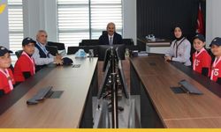 Batman İzcilik Heyeti Vali Canalp'i Makamında Ziyaret Etti