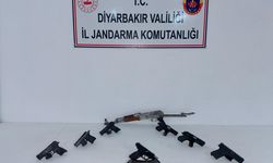 Diyarbakır'da Silah ve Mühimmat Ele Geçirildi