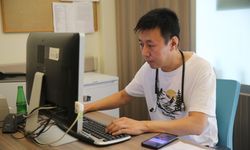 Eruh'ta Şifa Dağıtan Çinli Doktor