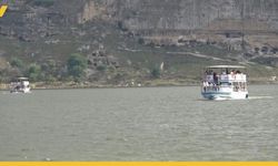 Batmanlı Öğrenciler Hasankeyf'te Tekneyle Tarihe Yolculuk Yaptı