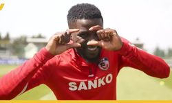 Futbolcu Papy Djilobodji'nin AVM'de Ecel Teri Döktü