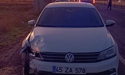 Mardin'de Otomobil ve Motosiklet Çarpıştı