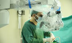 Siirt'te 10 Çocuk Babası Rahatsızlığını Kalp Krizi Sandı, Beyninde Tümör Çıktı