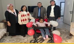 Fatih İlkokulu'nda Örnek Dayanışma: Zehra'ya Akülü Araba Sürprizi