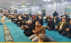 Seyyid Bilal Yurdu Gençleri Sabah Namazında Saf Tuttu